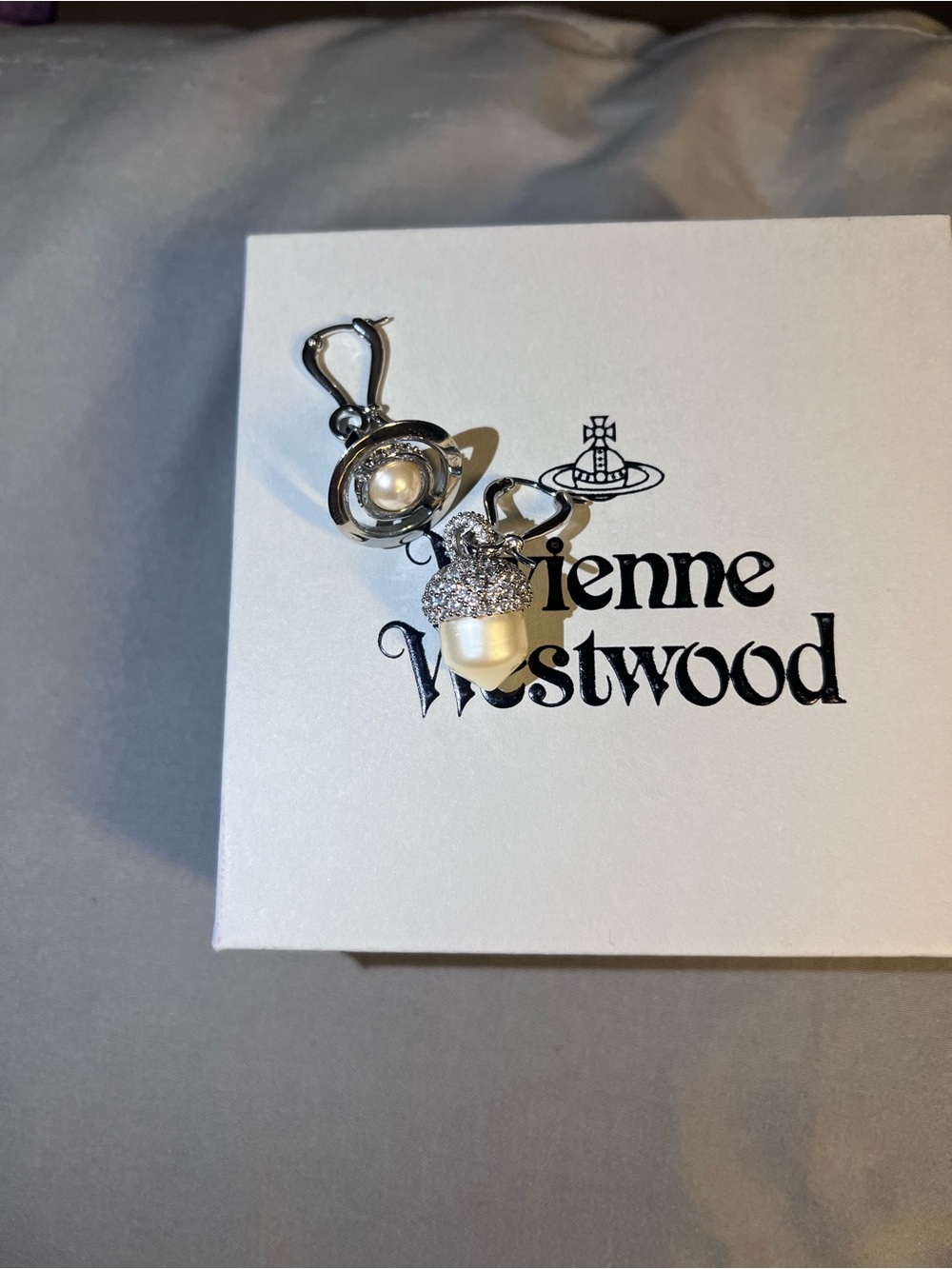 Vivienne Westwood Silver Orb Pearl Drop Crystal Acorn Pendant Earrings - Picture 2 of 5
